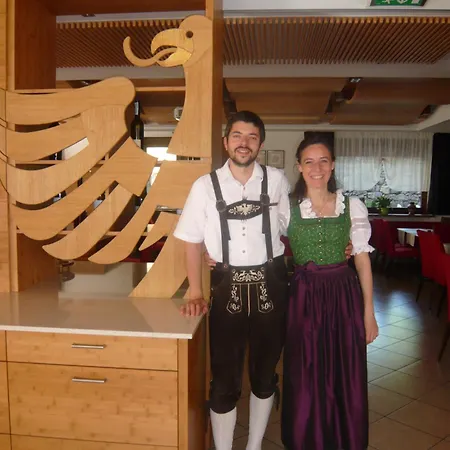 Zum Tiroler Adler 3* Tirolo