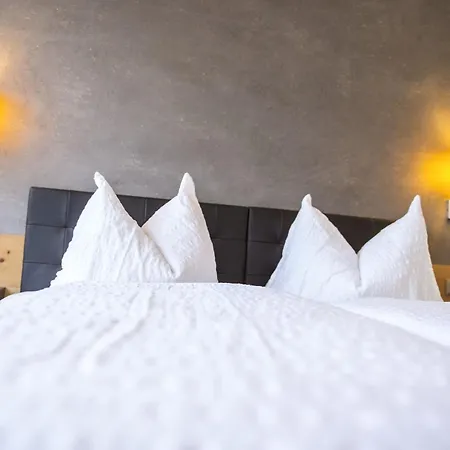 Zum Tiroler Adler Hotel