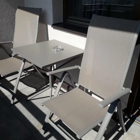 Zum Tiroler Adler Hotel Tirolo