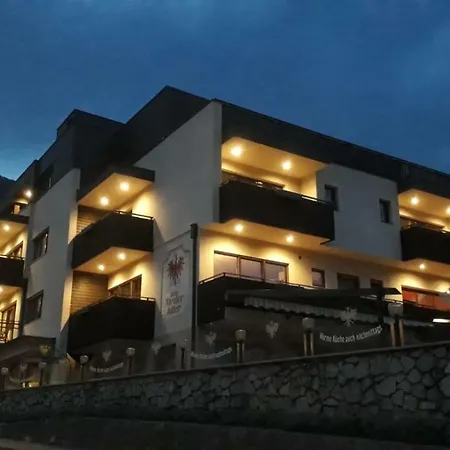 Zum Tiroler Adler Hotel 3*