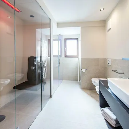 Hotel Zum Tiroler Adler Tirolo