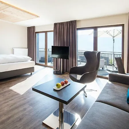 Zum Tiroler Adler Hotel 3*